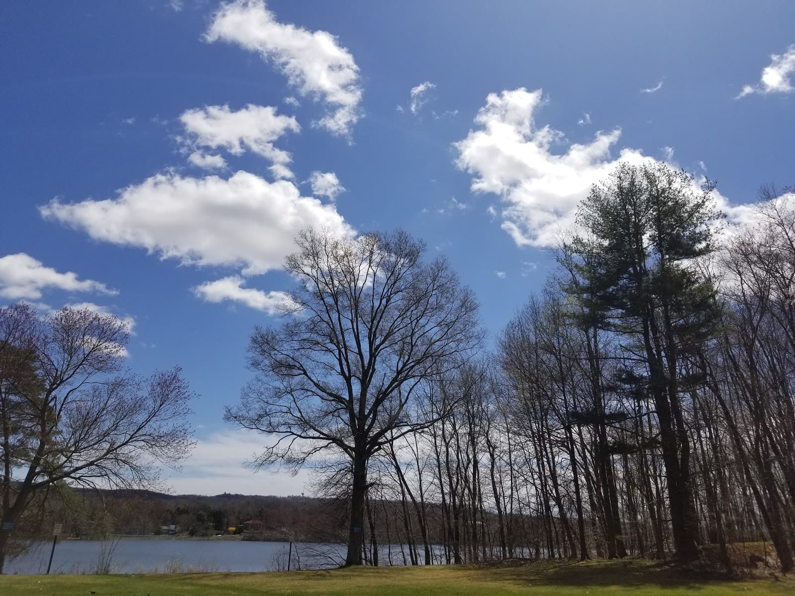 Lake DeForest