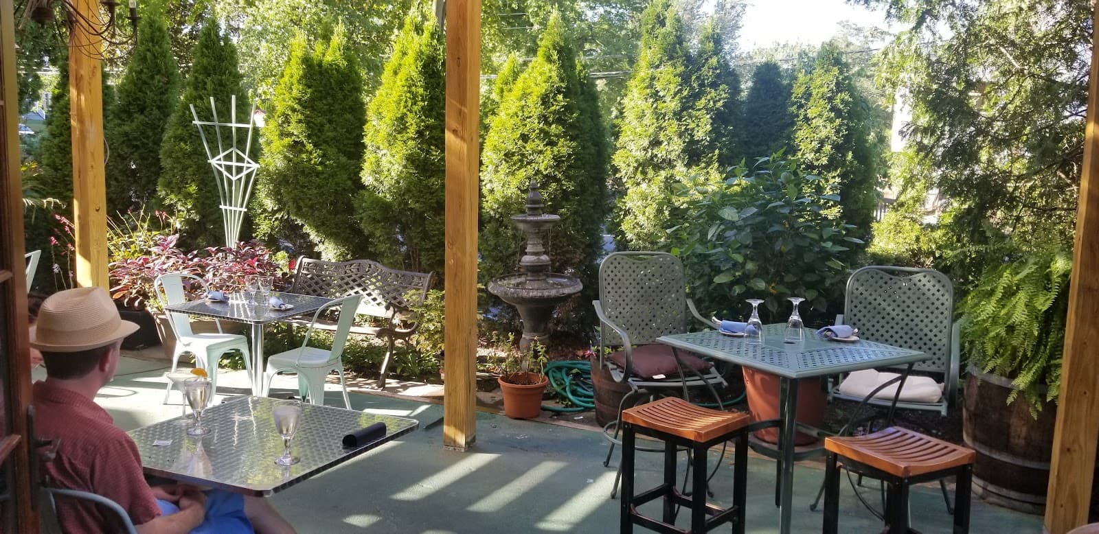 The Old '76 House (Mabie Tavern)