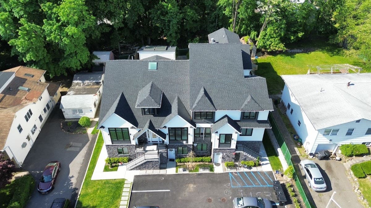 Aurora Roofing & Restoration Inc.