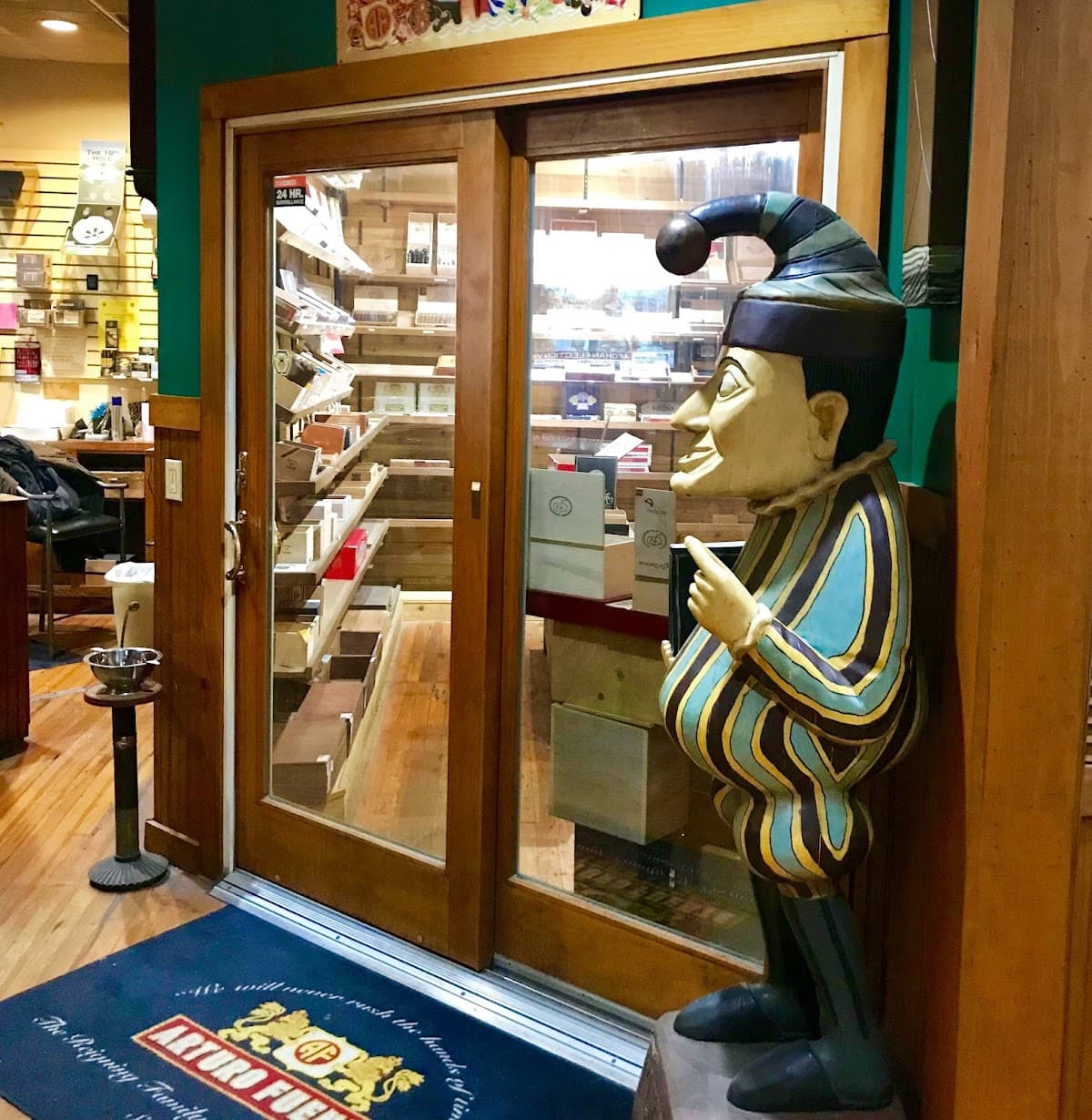 Casa Hispaniola Fine Tobacconist