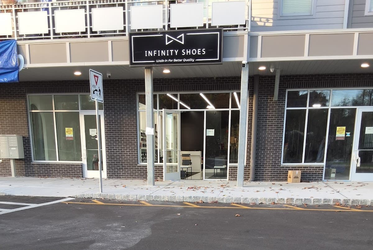 INFINITY SHOES