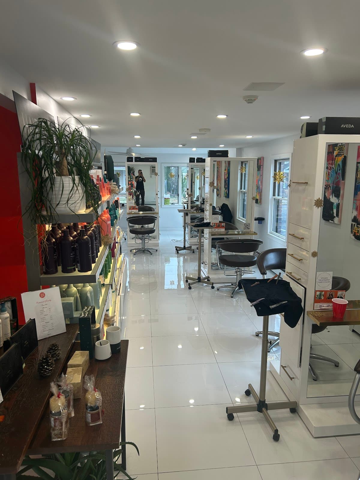 JLK Salon