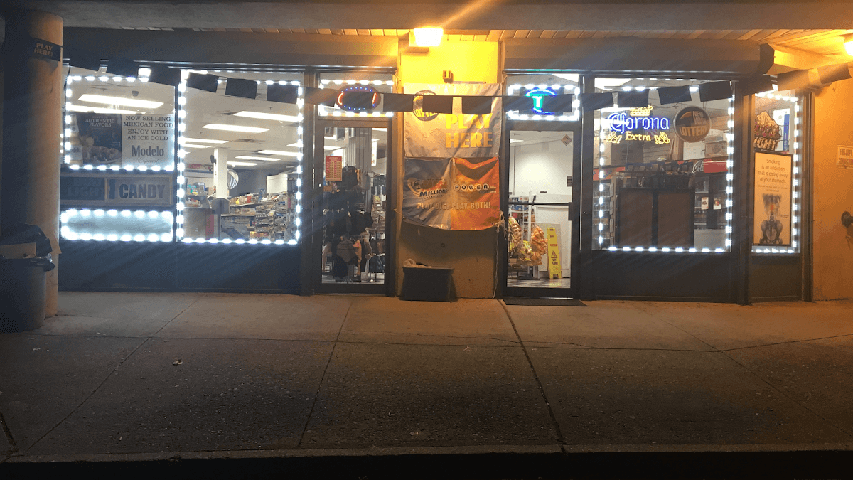 Los Aztecas Tacos
