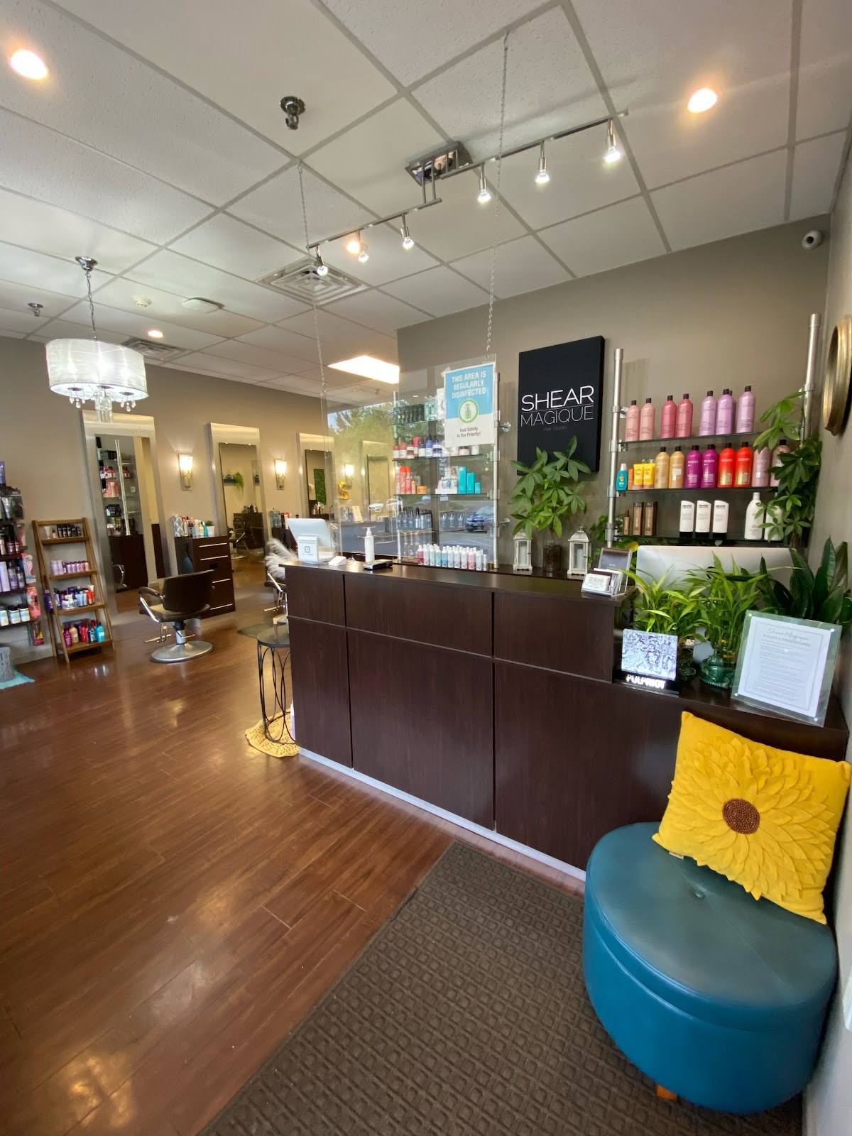 The Mt. Ivy Plaza salon that North Rockland keeps coming back to